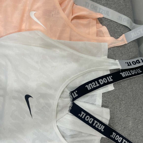 Two SPORTS top open back - Picture 5 of 7